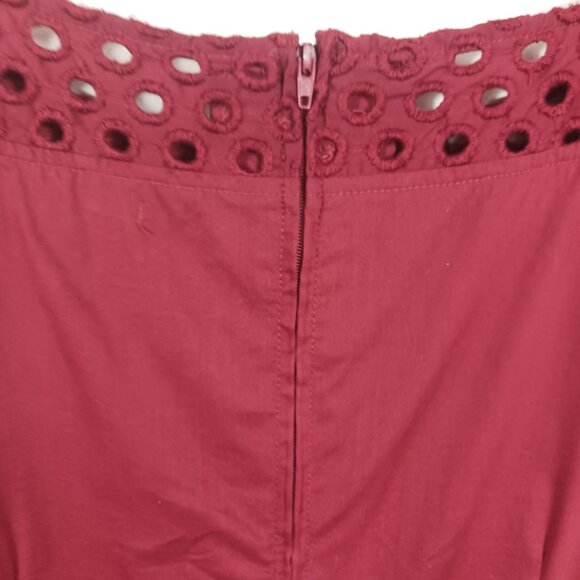 Dear Creatures, As Seen on "New Girl", Retro Dress, Color Berry, Size Small - Picture 9 of 16